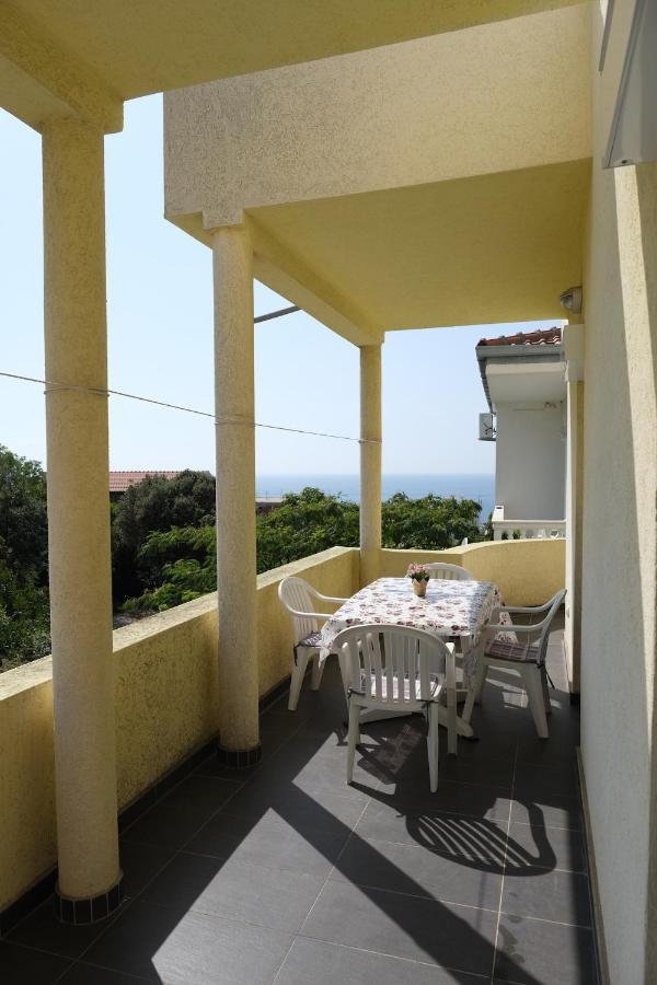 Apartments Jasmina Utjeha Esterno foto